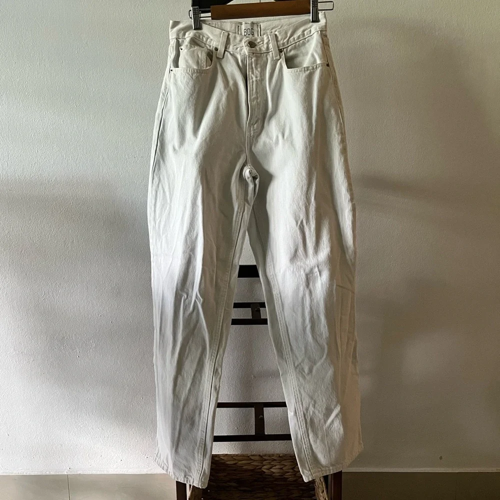 BDG light cream high rise baggy jeans, Sz 28 - Picture 1 of 5